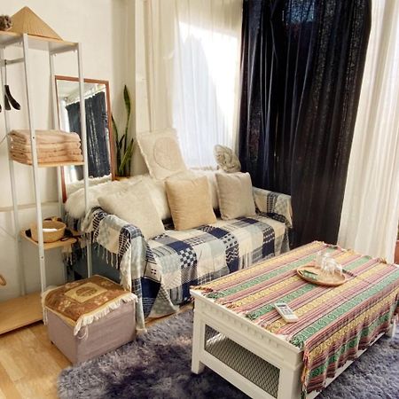 Luna Old Quarter Homestay Room #5 Hanoi Exteriör bild